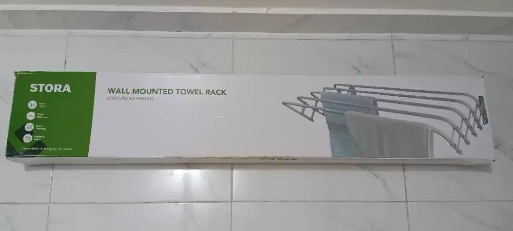 Gantungan Handuk Merk Stora - Krisbow
Material : Besi Powder Coating