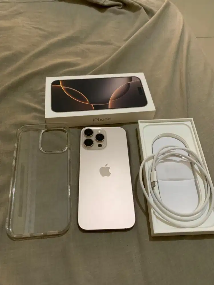 iPhone 16 Pro Max iBox Dessert Titanium