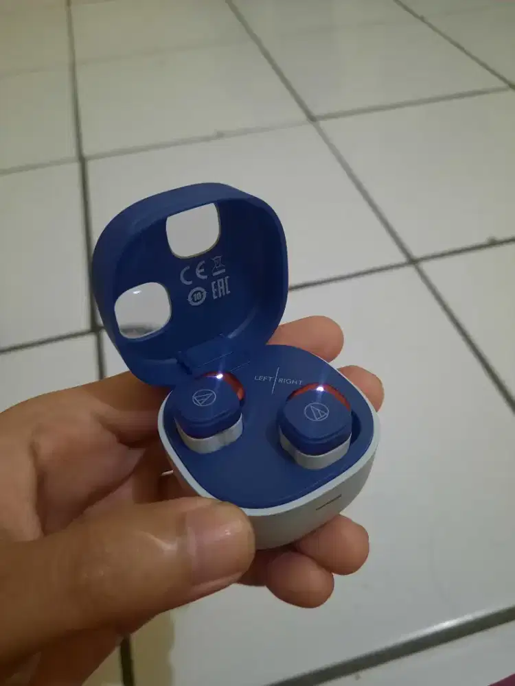 Audio Technica ATH-SQ1TW2 Earphone