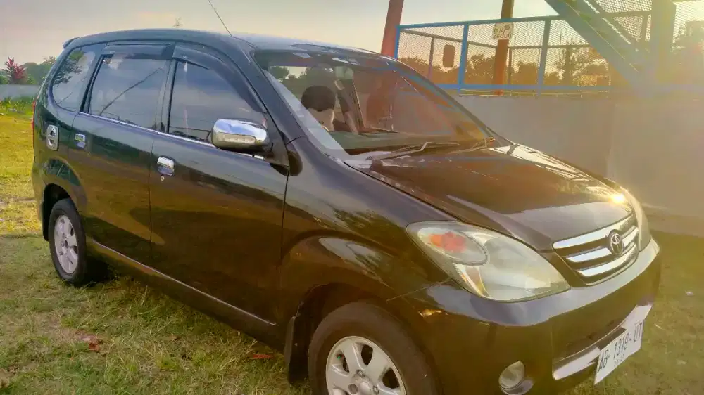 Avanza G 2004 Manual Hitam