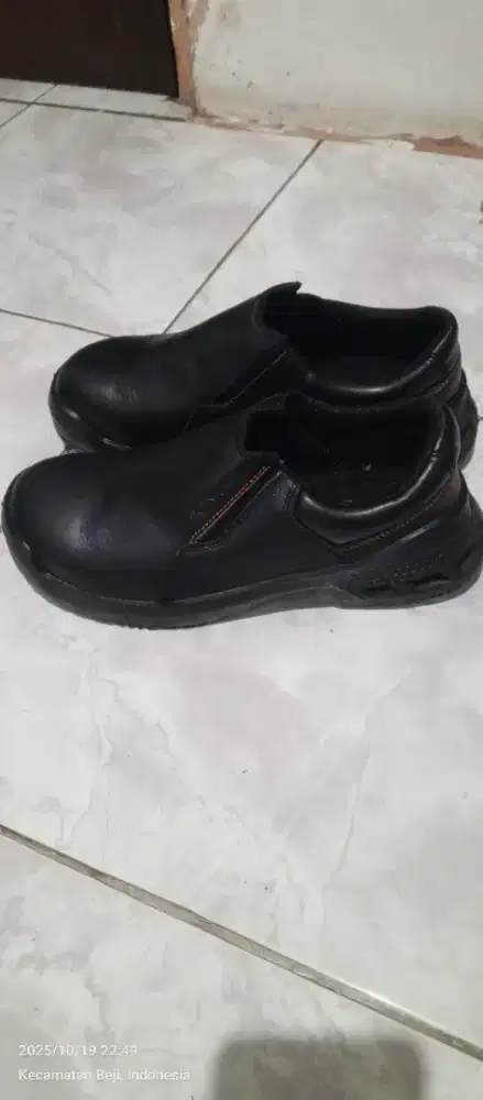 Sepatu Safety / Safety Shoes King's