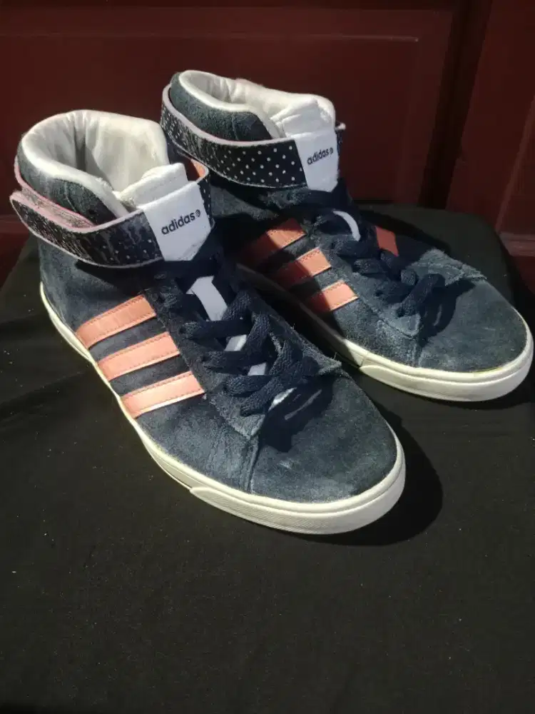 sepatu second adidas neo ori