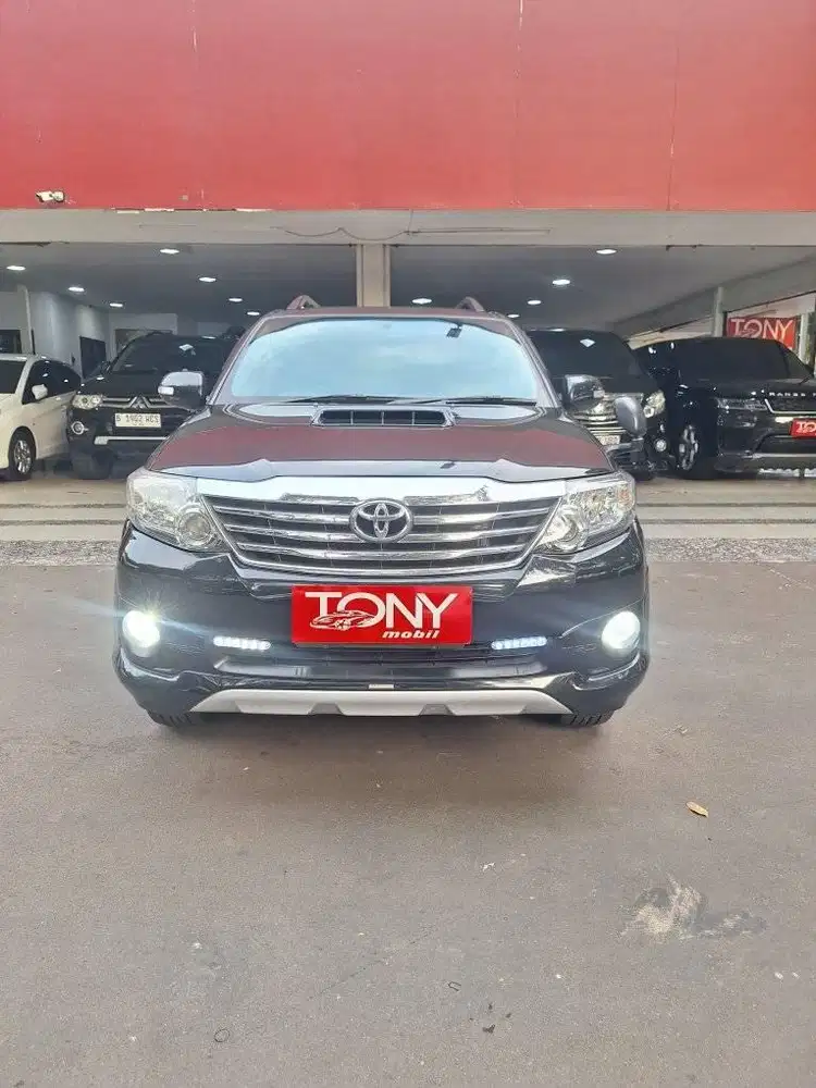 Toyota Fortuner 2.7 G Lux TRD AT 2013 Hitam
