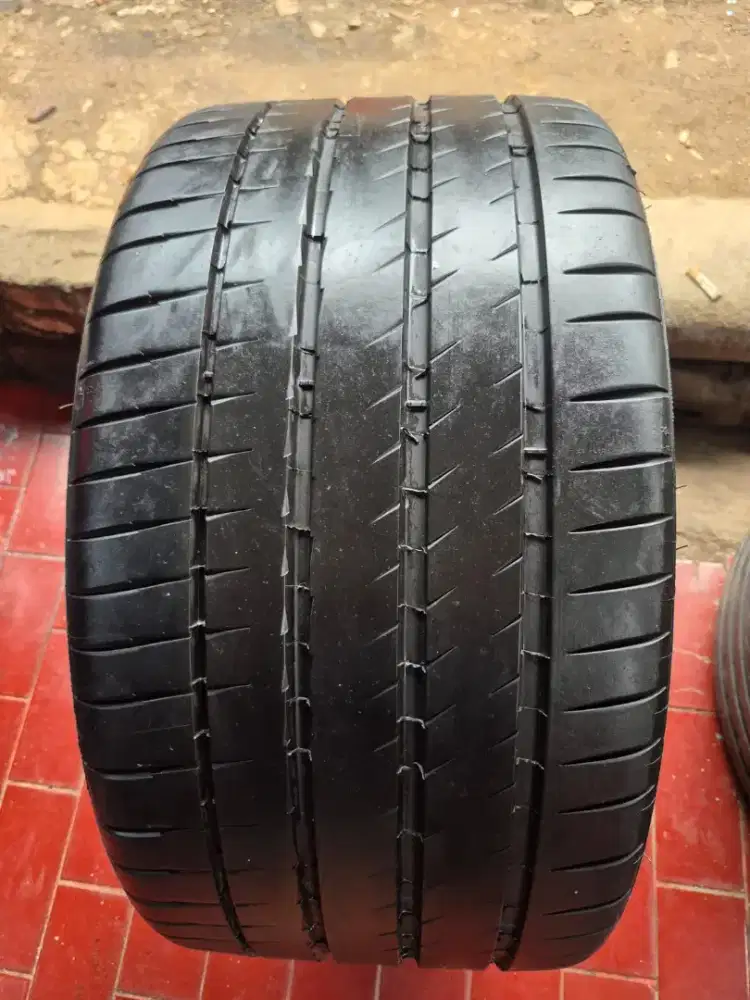 Ban copotan mercy mechlin pilot sport4S 295/25 R22 90% 2021..1pcs