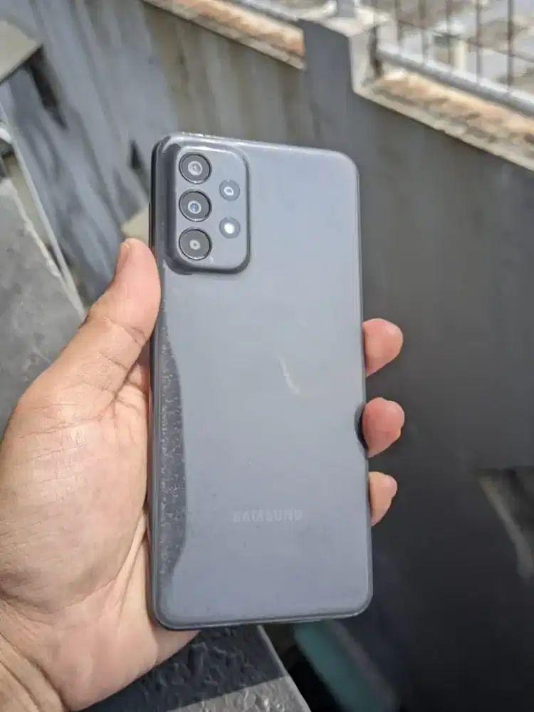 Samsung a23 6+6 128.