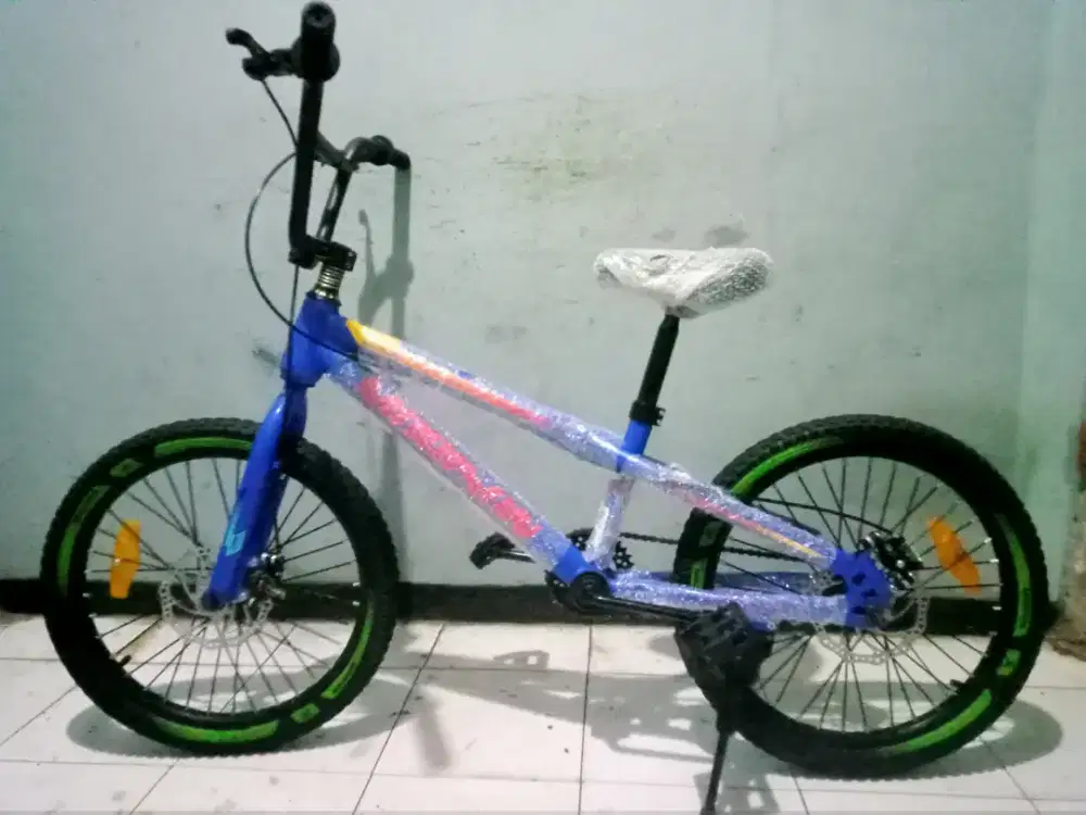 Dijual speda BMX MORISON MS-8125 AX brang baru rem cakram tinggal pkai
