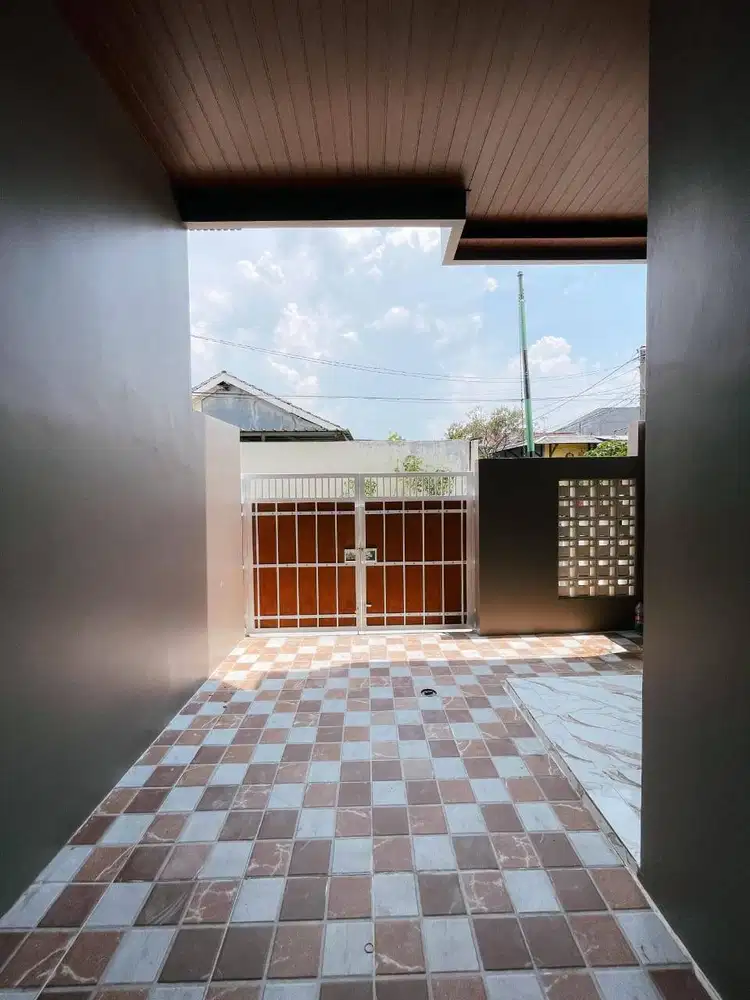 Rumah 2 lantai minimalis siap huni di Pondok Ungu Permai Bekasi