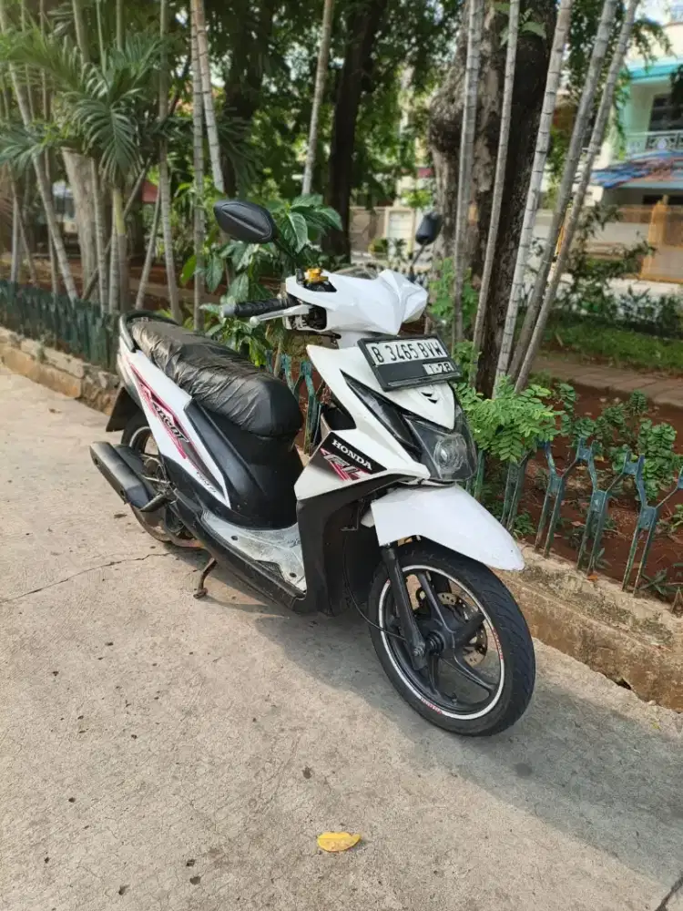 Honda beat 2013 joos tinggal jalan