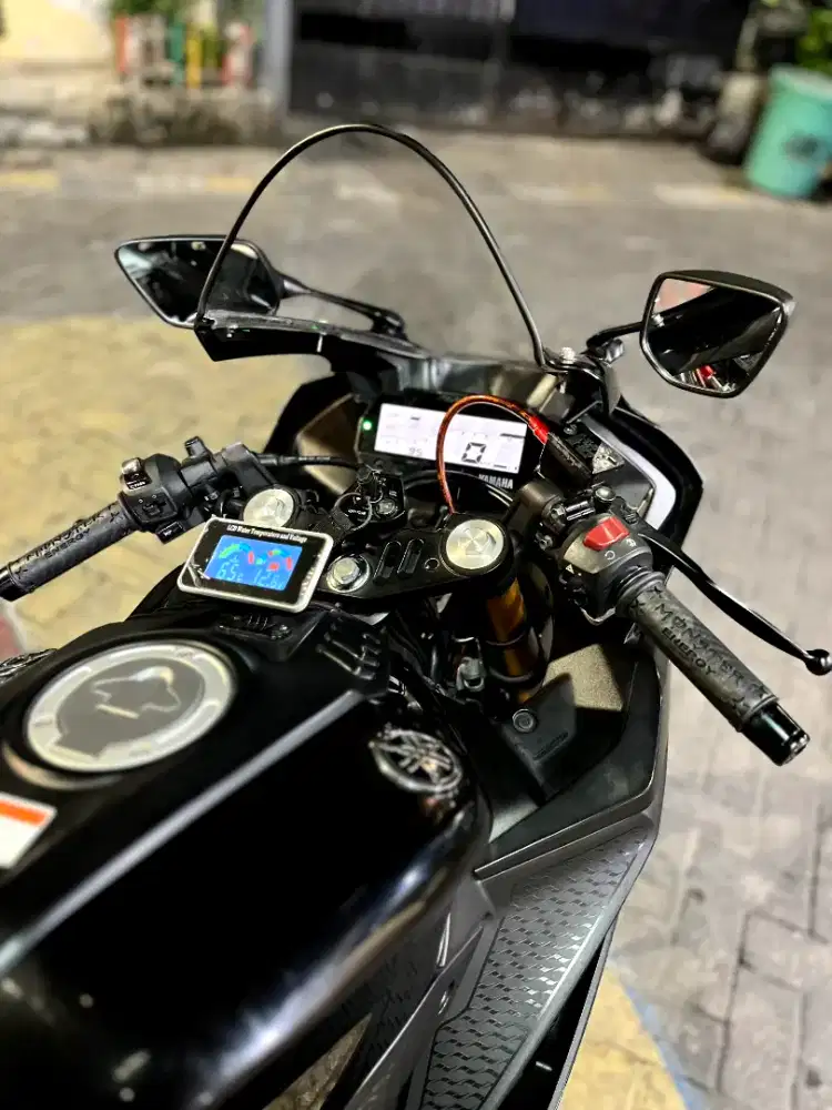 Yamaha R15 V3 Hitam Mulus Seperti Baru Termurah Siapa Cepat
