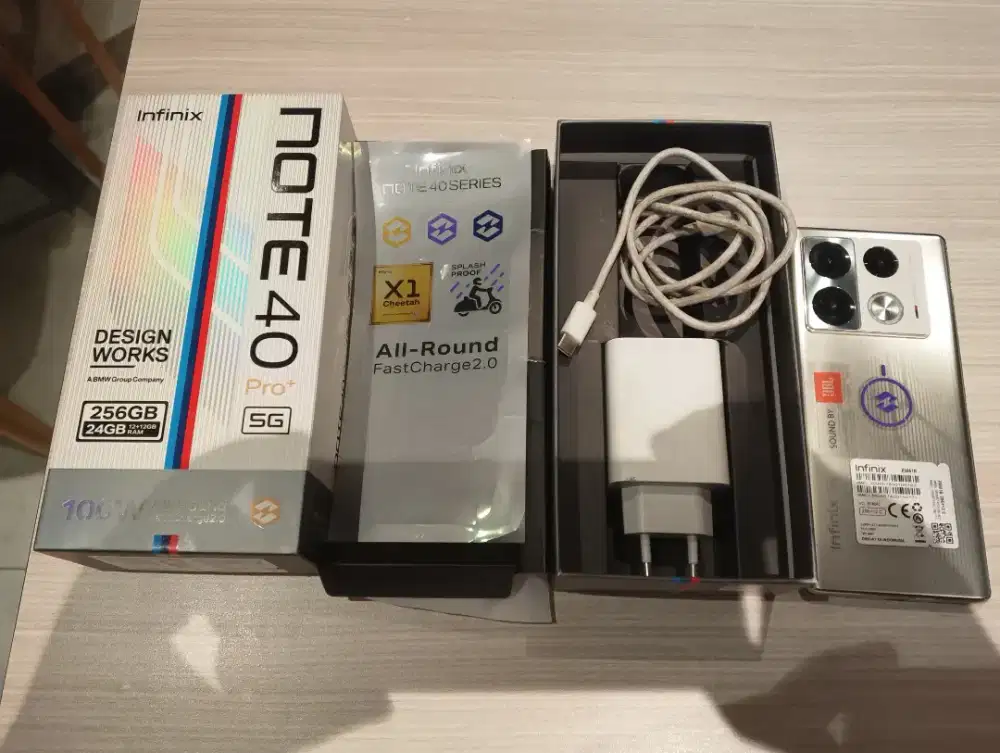 Handphone Bekas Infinix Note 40 Pro Plus 5G  12 / 256 GB Racing Grey