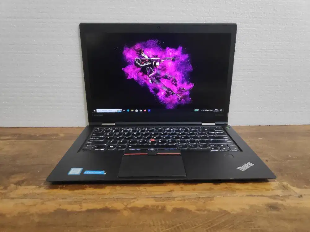 Lenovo ThinkPad X1 Carbon | Core i5-6300U | RAM 8GB | SSD 256GB |