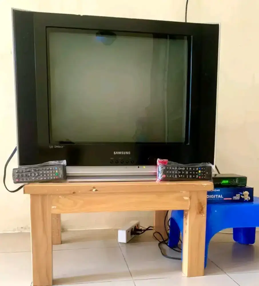 TV 21 INCH SAMSUNG SLIM FLAT FULLSET SEPAKET NORMAL