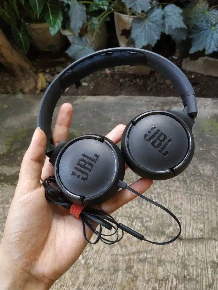 Headphone JBL T500 wired