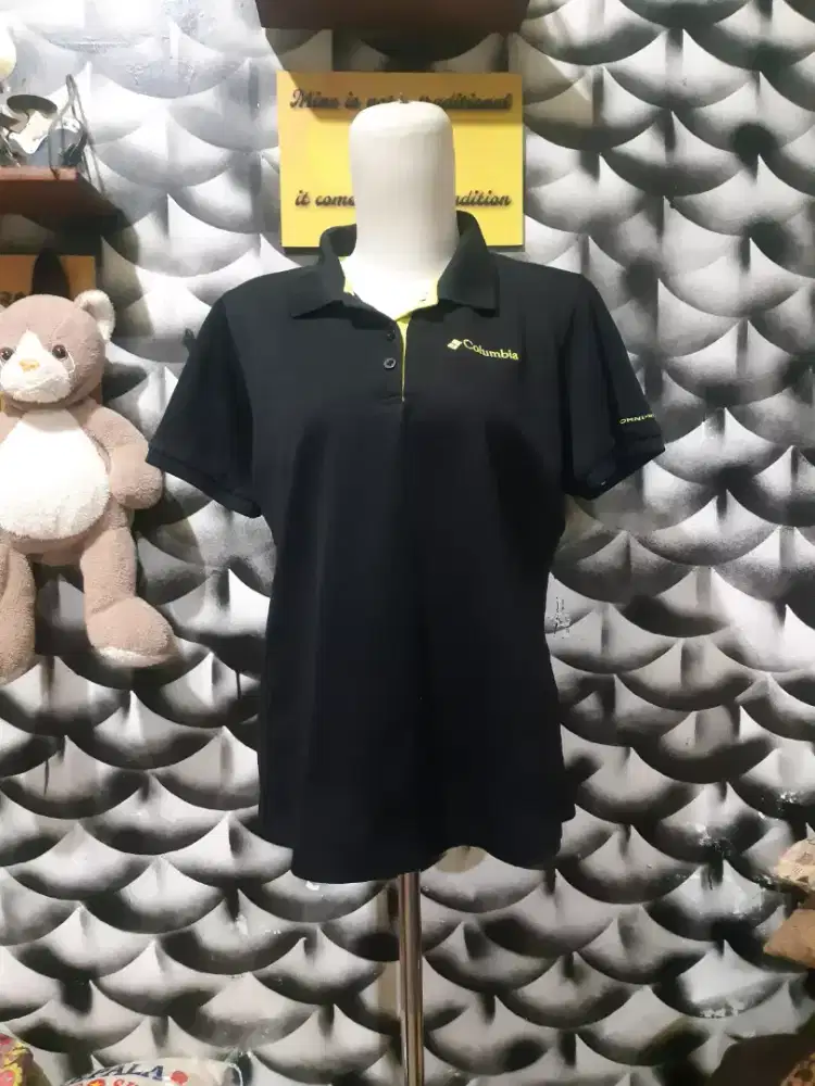 Kaos olga/Kaos polo columbia omni wick preloved tjap karoeng