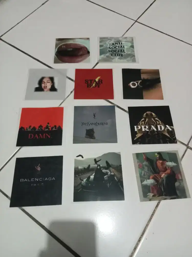 Sticker DTF ukuran 10 cm x 10 cm