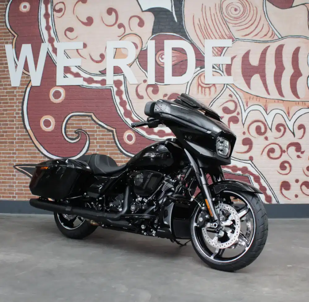Harley Davidson Street Glide 2024 FLHX