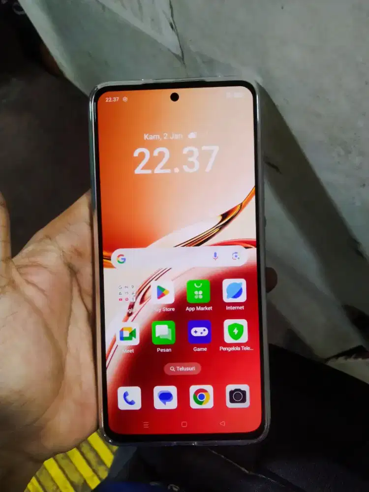 Oppo Reno 12:ram 12/256