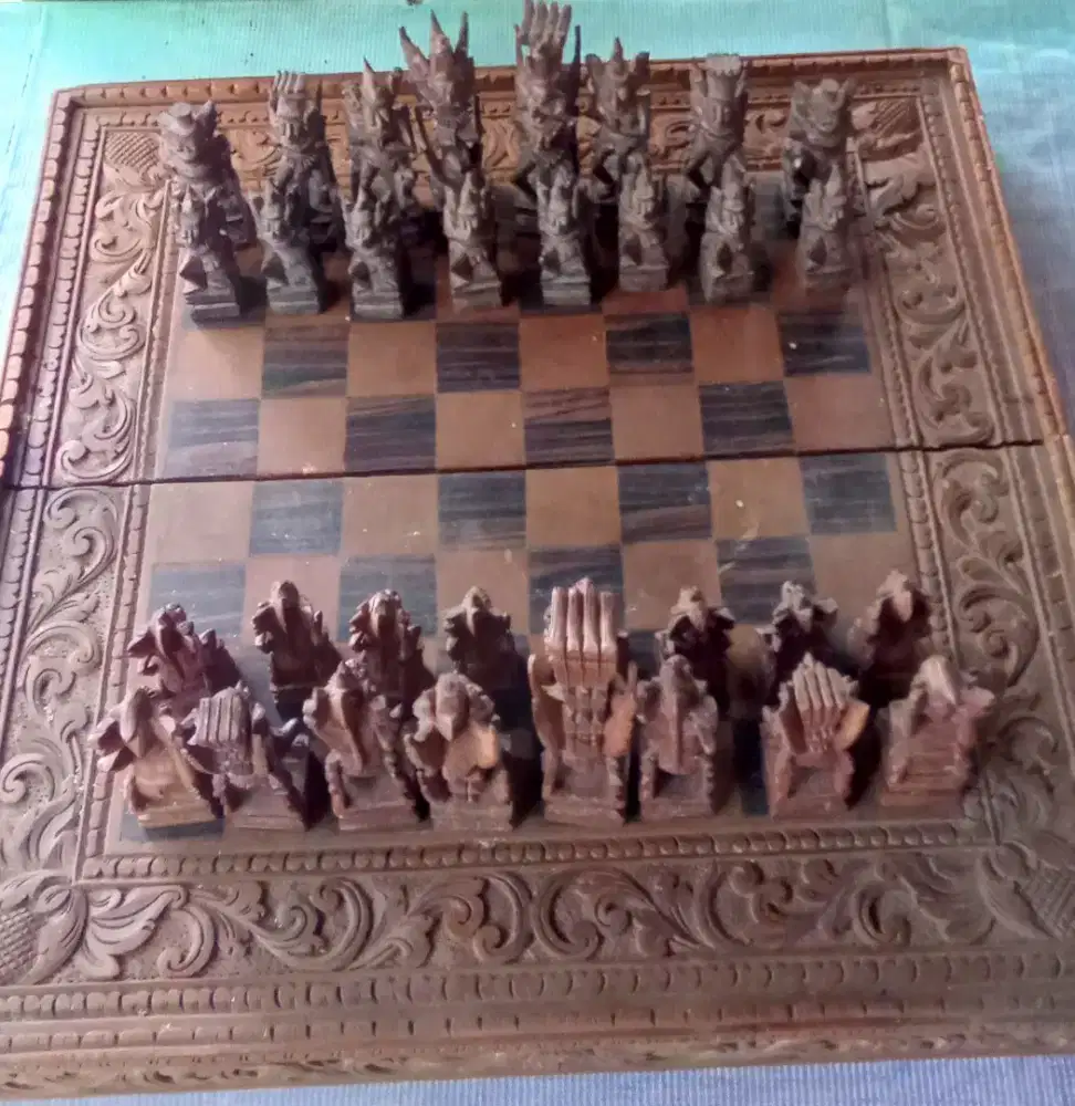 Catur Antik Bali Komplit Mulus ( 48 X 48 )