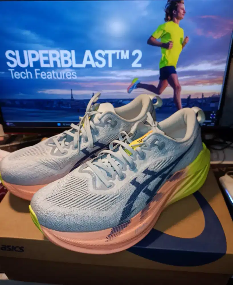 Asics Superblast 2 Paris