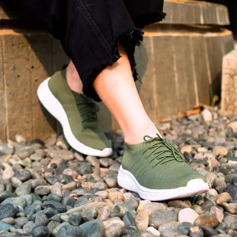 Sepatu casual kasogi UK 44