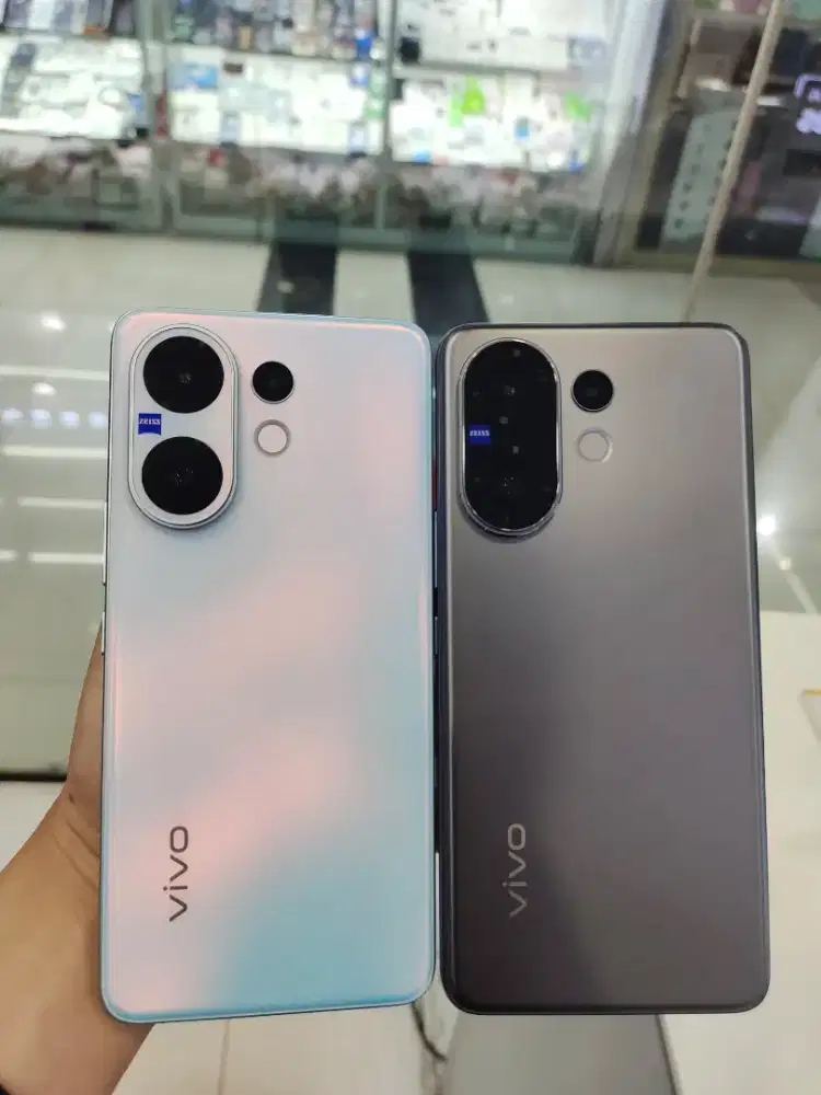 PROMO!! VIVO V60 5G RAM 12+12/512GB RESMI