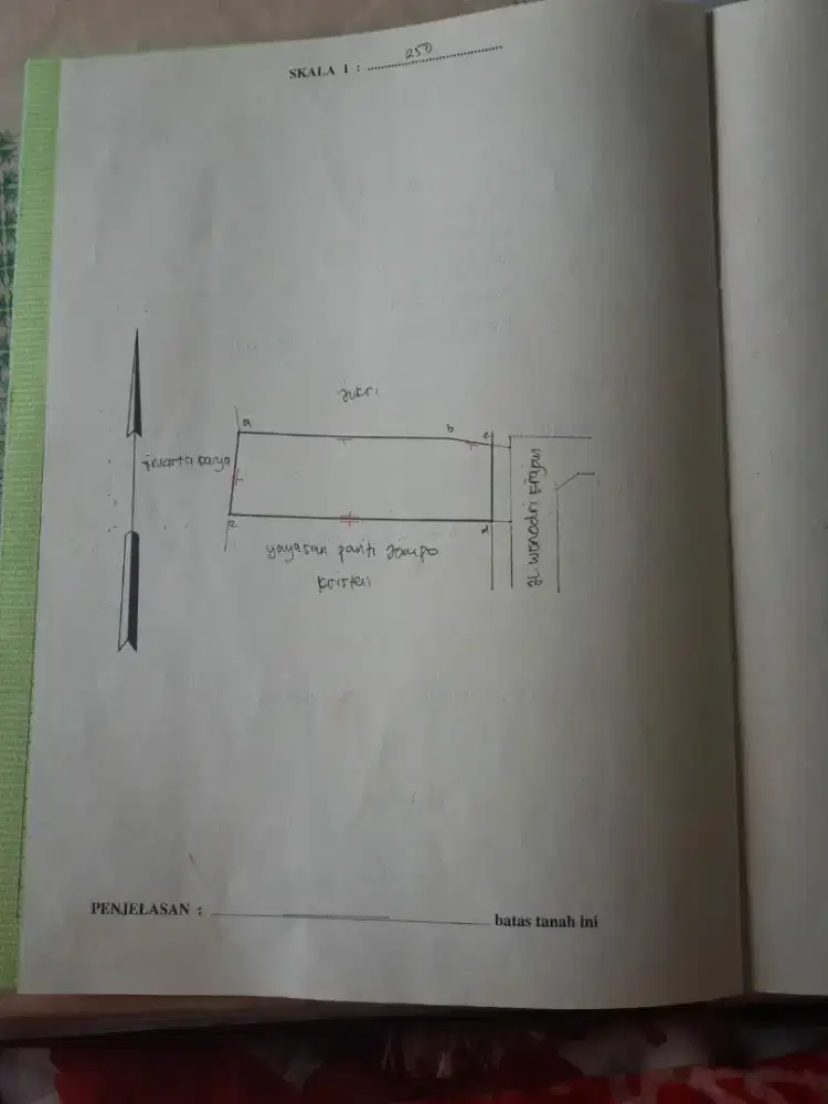 Dijual rumah 2 lantai murah dekat kota di jl Wonodri Semarang selatan