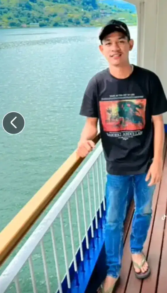 Saya lagi cari kerjaan