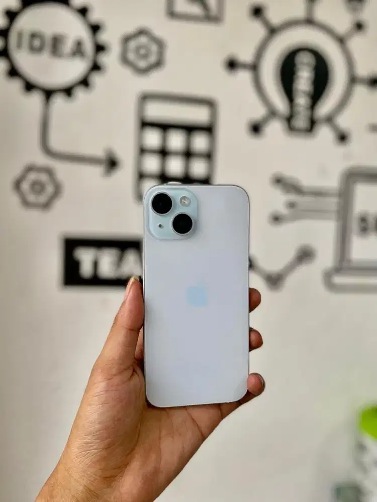 iPhone 15 inter 128gb