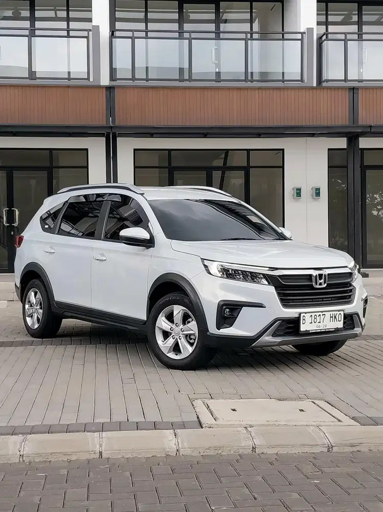 Dp 5jt!! Brv E AT 2023 like new