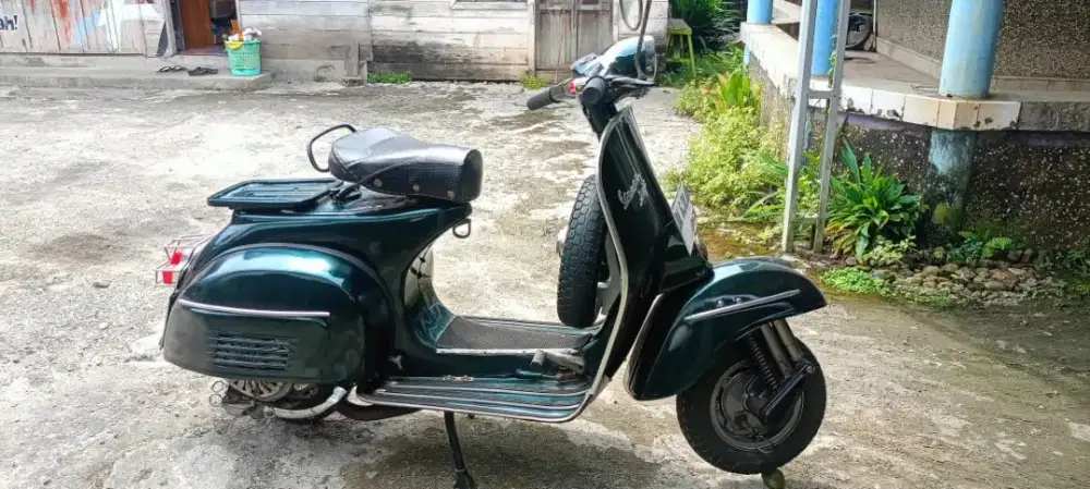 Vespa Piaggio Tahun 1993