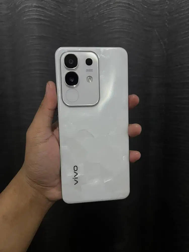 Vivo Y29 6/128GB Hp Charger