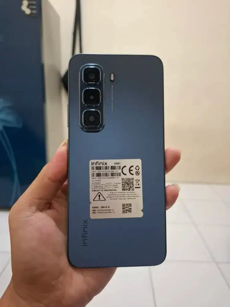 Infinix hot 50 pro 8/256 mulus nominus ( HP AJA )