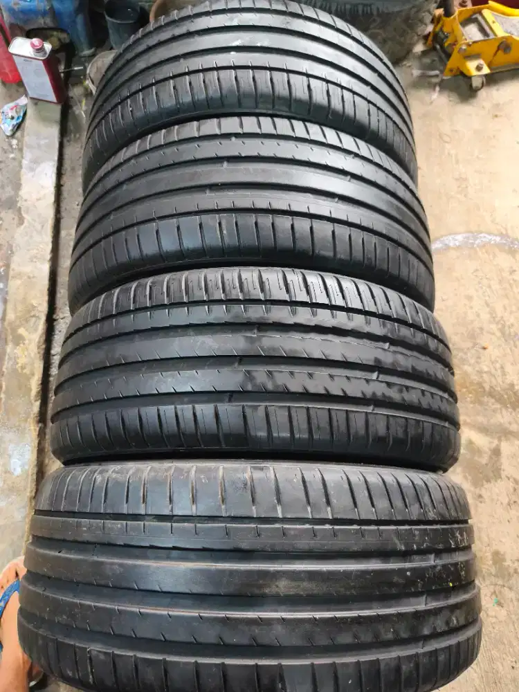 Ban copotan Hyundai ionix Michelin ev 255 45 R20