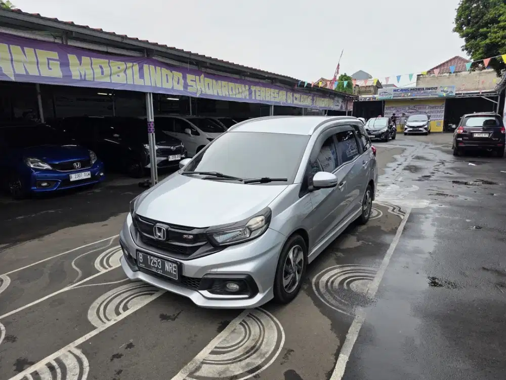 KREDIT DP 5 JT HONDA MOBILIO RS 1.5 MATIC 2017