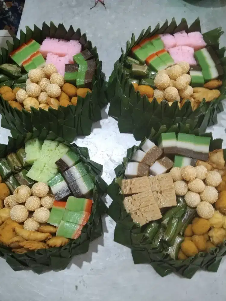 Dibutuhkan karyawan cowo buat bikin kue