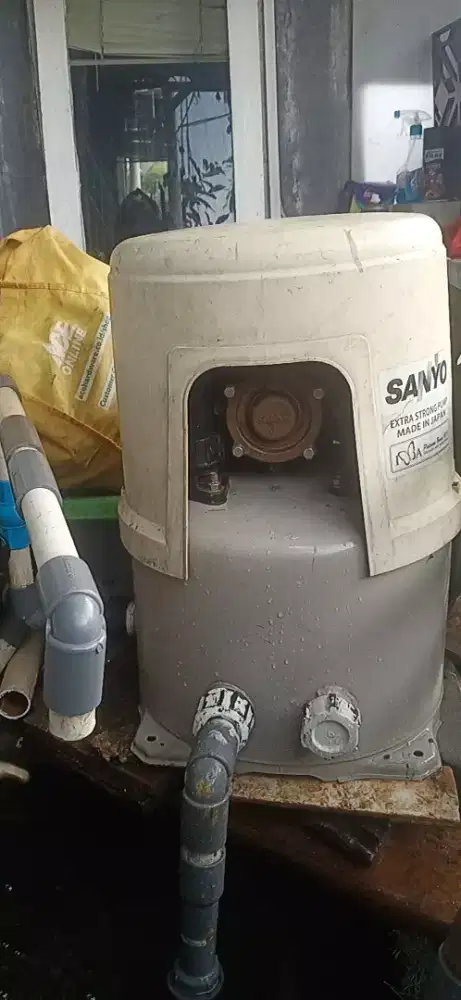 Pompa air sanyo