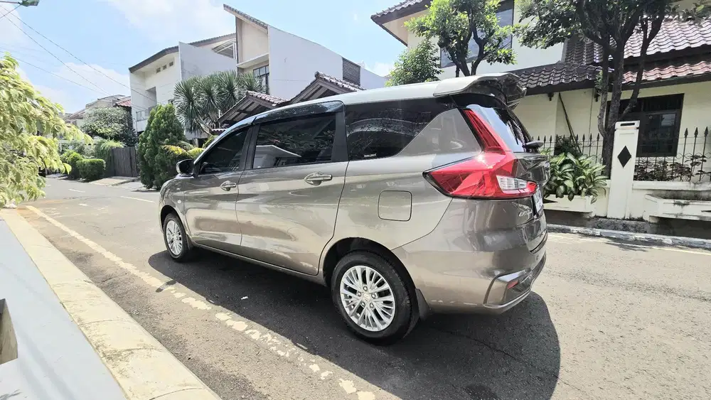 Suzuki Ertiga 2024 Bensin