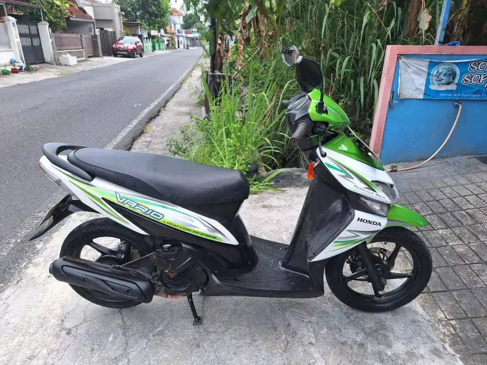 Vario cw 2012 habis servis bisa cash/kredit syariah angsuran TERMURAH