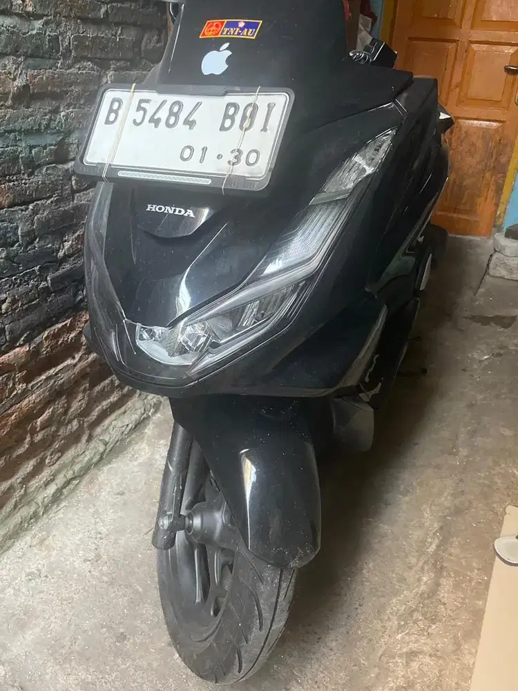 DIJUAL MOTOR HONDA PCX CBS 2024 akhir