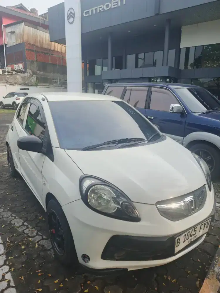 Honda Brio matik CBU mulus pajak isi 91,5jt matic