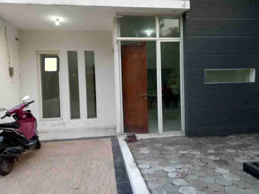 Rumah Siap Huni 950 juta di Dekat ITS Perumahan Diamond Regency Surabaya