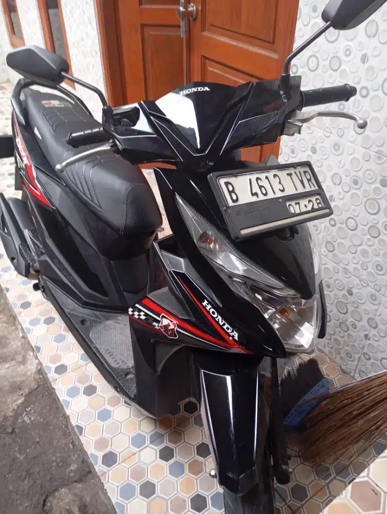 Jual sepeda motor honda baet  th 2018.