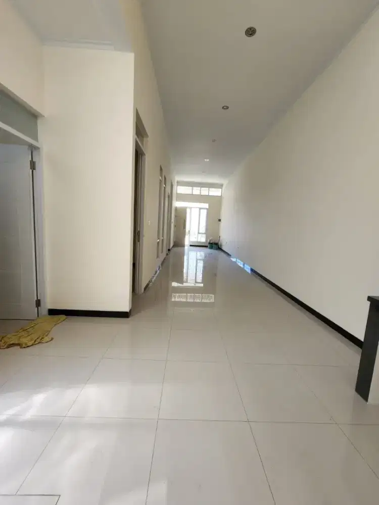 Sewa Rumah Bagus Taman Kopo Indah V