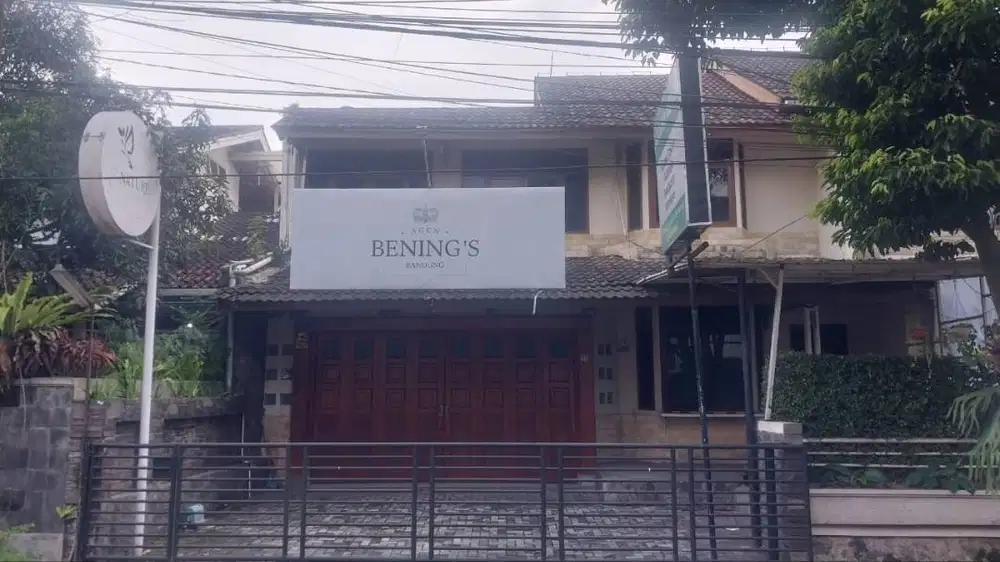 Ruko pinggir jalan raya, istimewa