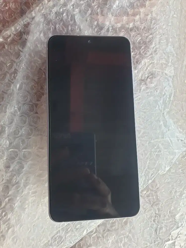samsung galaxy s21fe 5G sein 8/256gb minus lcd  garis lainya normal