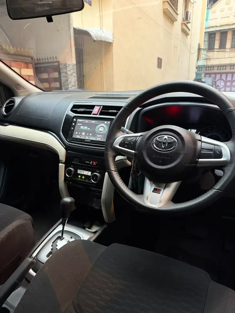 Toyota Rush 2023 Bensin