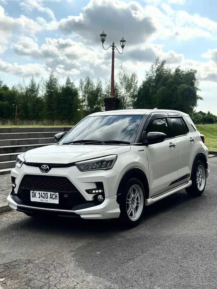 TOYOTA RAIZE GR TURBO ASLI BALI ISTIMEWA