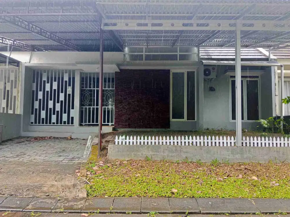 Dijual
