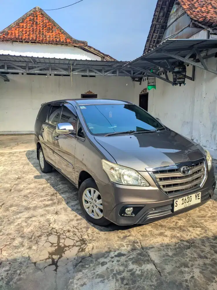 Dijual Grand inova 2013 type G Bensin