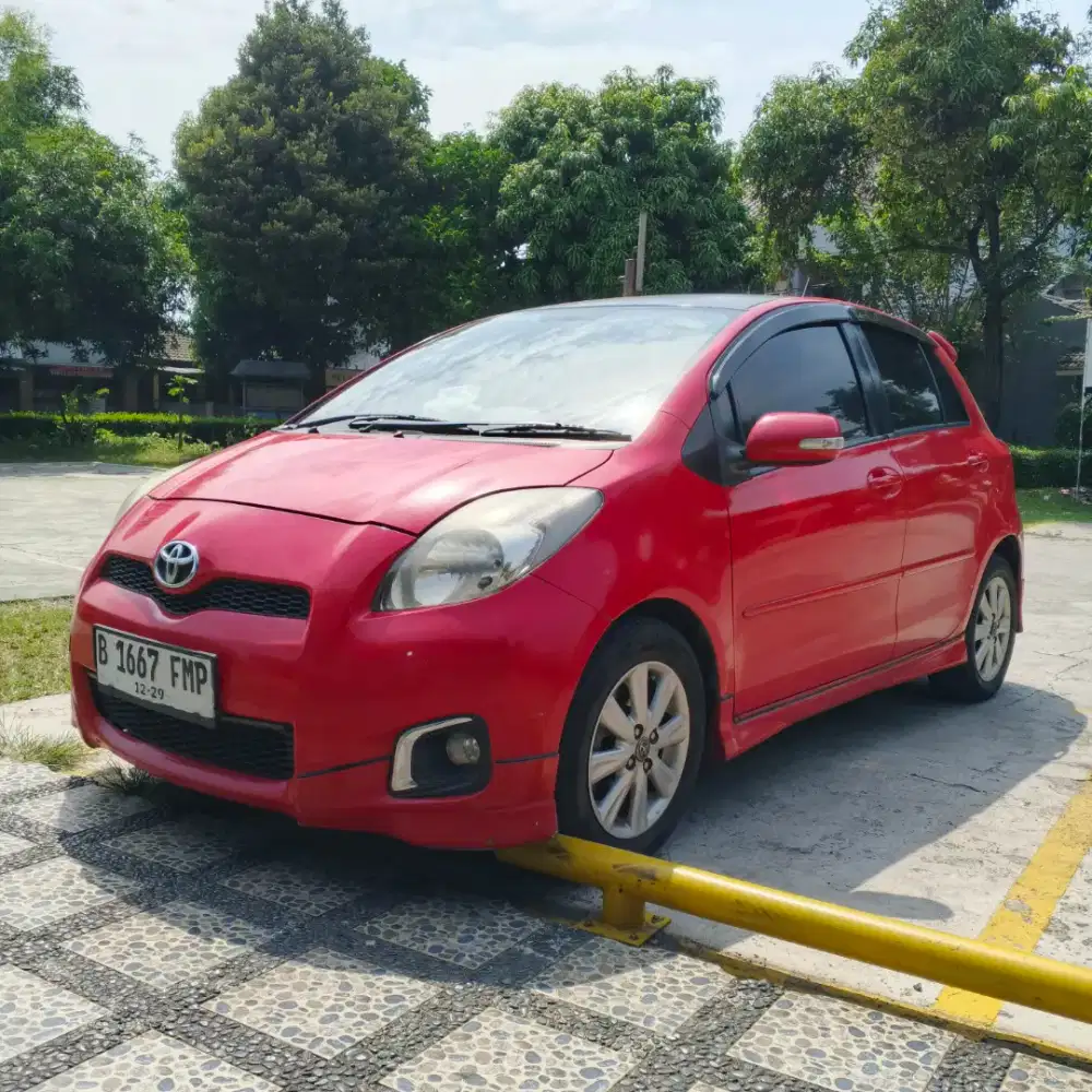 Yaris S limited AT